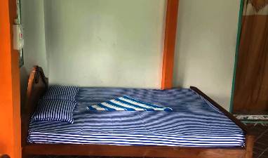 Standard Double Bed