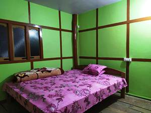Standard Triple Bed