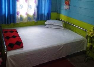Standard Double Bed