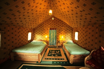 Tent Deluxe Double Bed