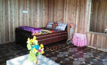 Delux Double Bed