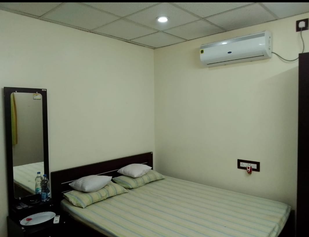 Double Bed Ac Standard Room
