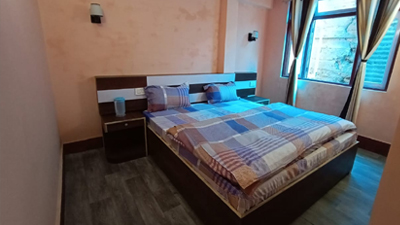 Standard Triple Bed