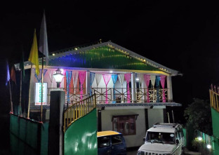 Himer Parash Todey in Kalimpong