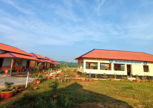 Aronya Abokash Gramya Paryatan & Restaurant in Jhilimili