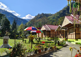 Parijat Eco Huts in Benda