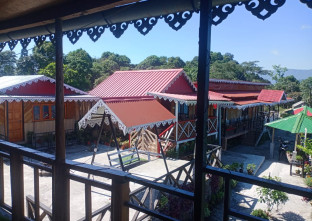 Hill Crest Cottage in Sittong