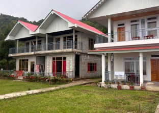Falushree Homestay in Mungpoo