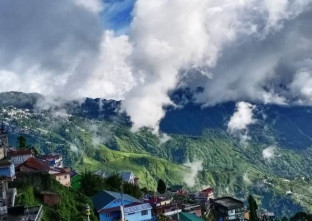 Little Singamari in Darjeeling-City